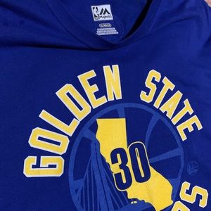 NWOT: Majestic XL GS Warriors t-shirt